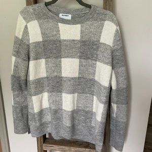 Old Navy Sweater